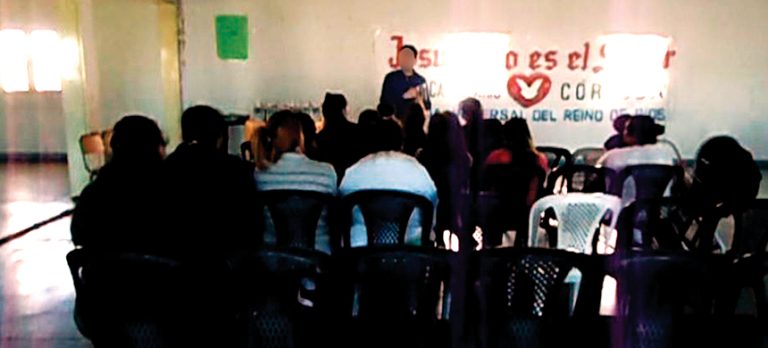 Las internas de la Cárcel de Bouwer comienzan una nueva vida bautizándose en las aguas