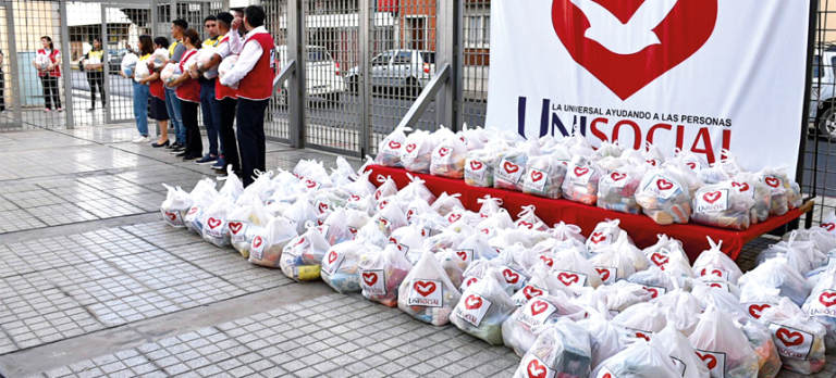 Entrega de donaciones en Tucumán y Córdoba.